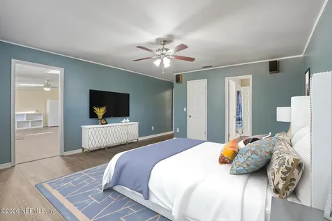 2276 The Woods Drive E Jacksonville FL 32246