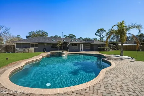 2276 The Woods Drive E Jacksonville FL 32246
