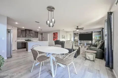 2190 Willow Springs Drive Green Cove Springs FL 32043