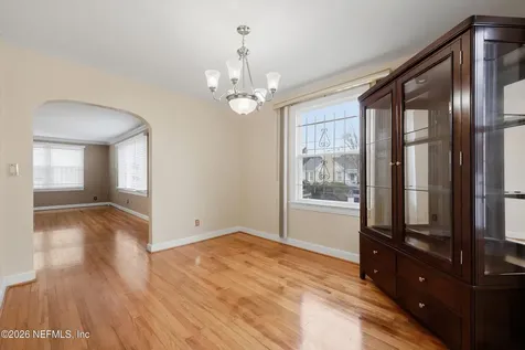 182 W 61st Street Jacksonville FL 32208