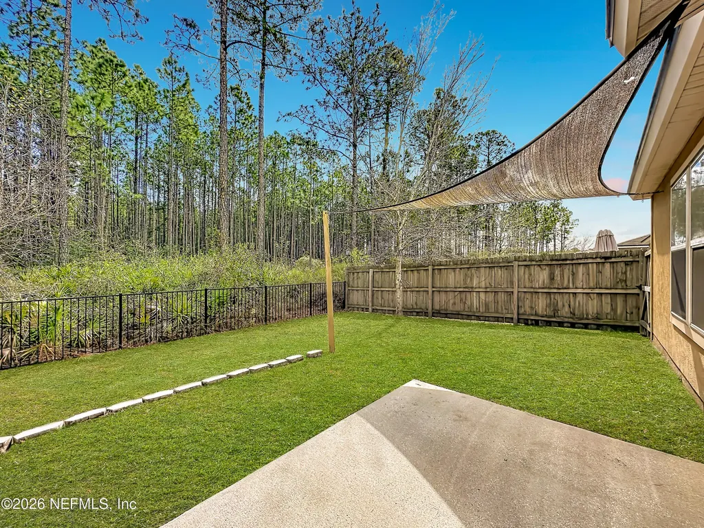 2047 April Oaks Drive Jacksonville FL 32221
