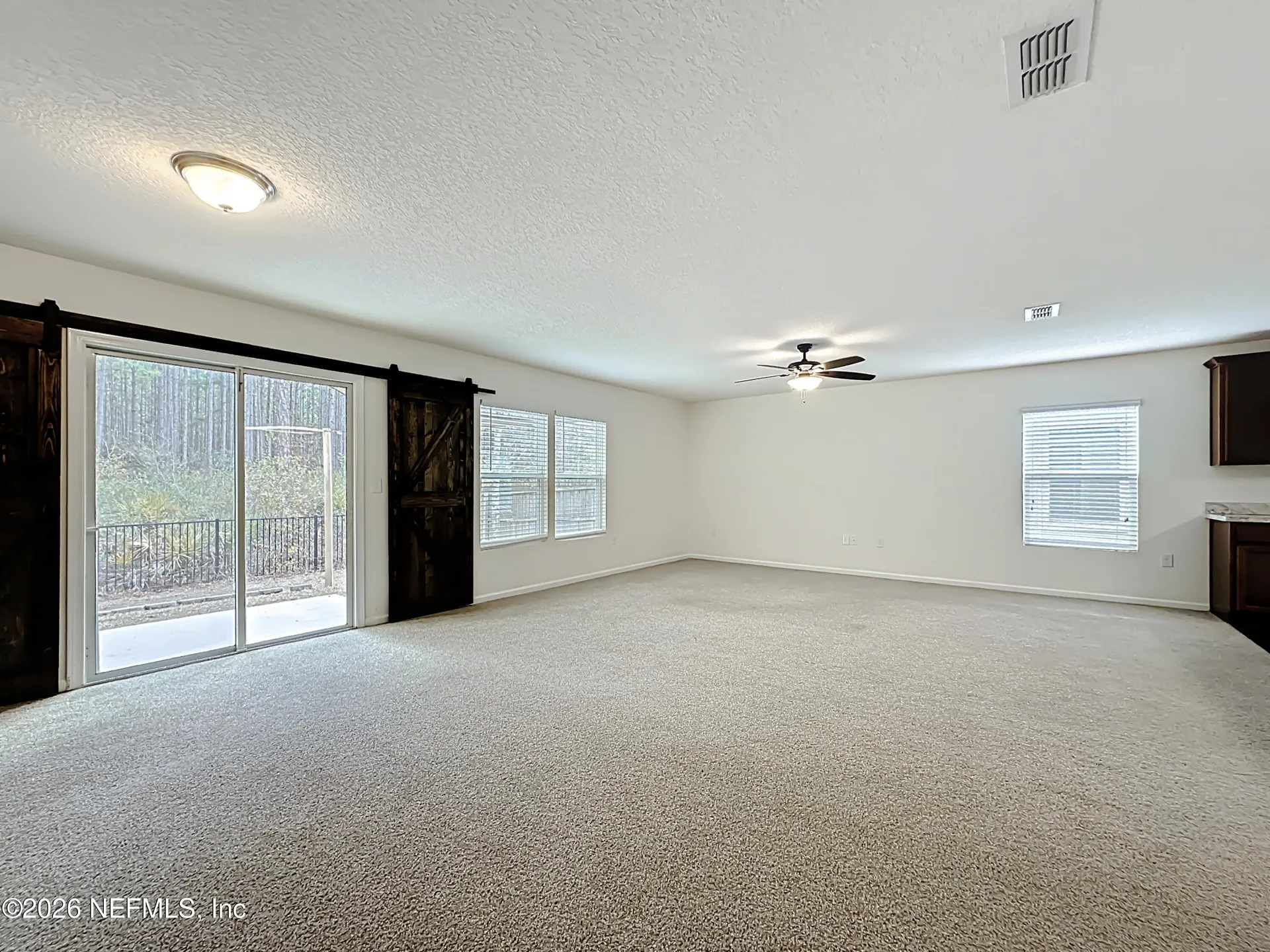 2047 April Oaks Drive Jacksonville FL 32221