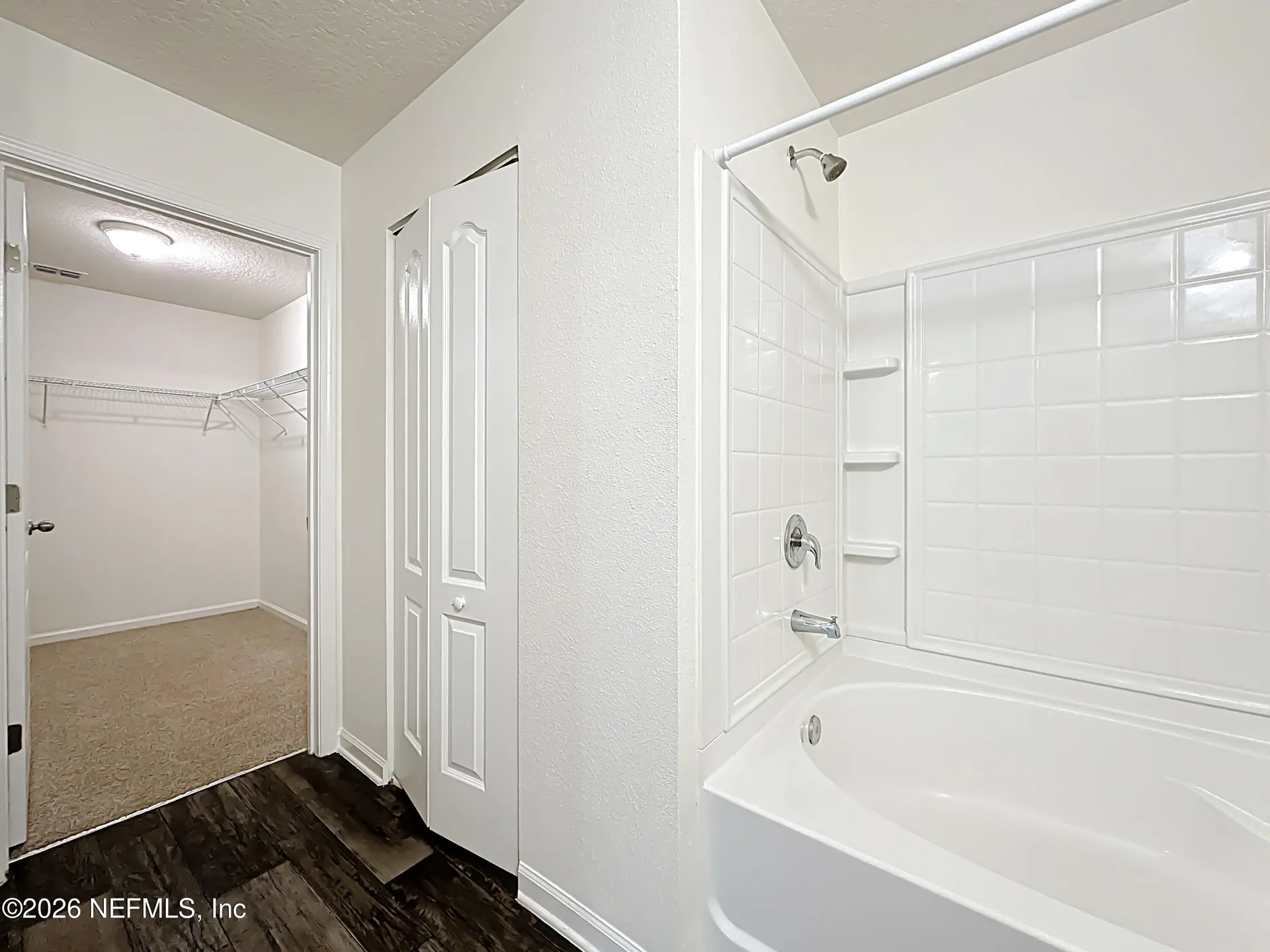 2047 April Oaks Drive Jacksonville FL 32221