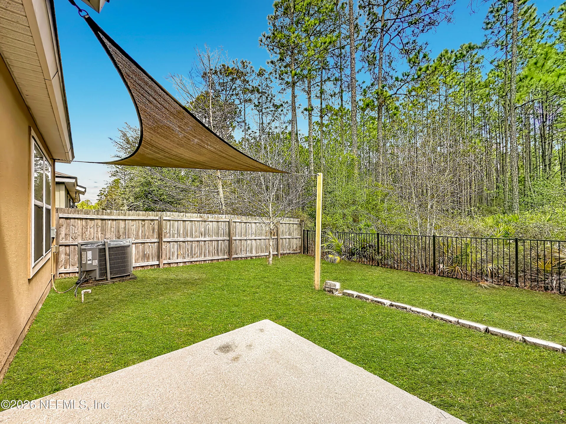 2047 April Oaks Drive Jacksonville FL 32221