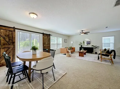 2047 April Oaks Drive Jacksonville FL 32221