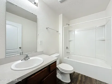 2047 April Oaks Drive Jacksonville FL 32221