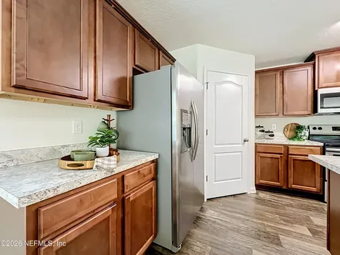 2047 April Oaks Drive Jacksonville FL 32221