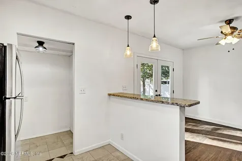3052 College Street Jacksonville FL 32205
