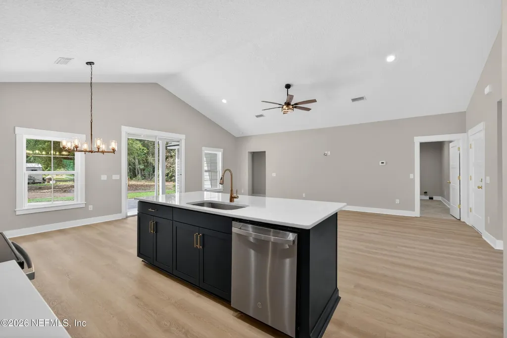 464 E Shuey Avenue Macclenny FL 32063