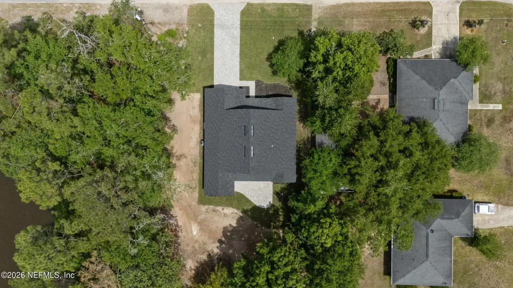 464 E Shuey Avenue Macclenny FL 32063