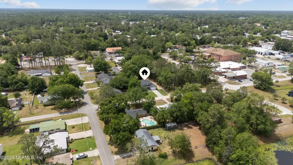 464 E Shuey Avenue Macclenny FL 32063