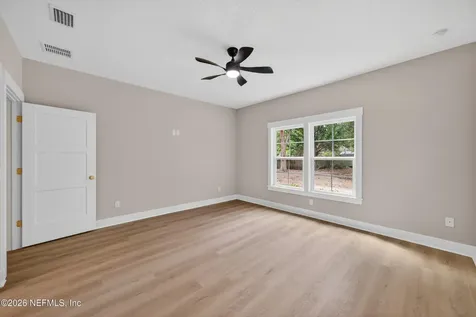 464 E Shuey Avenue Macclenny FL 32063