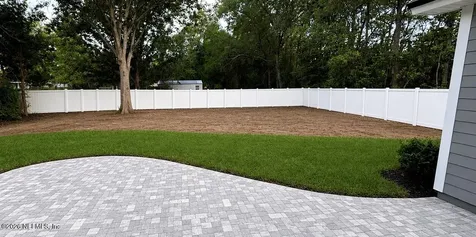 464 E Shuey Avenue Macclenny FL 32063