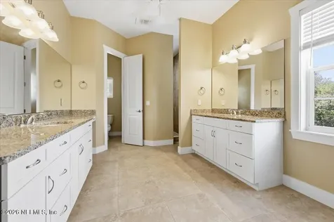 76 17th Street Atlantic Beach FL 32233
