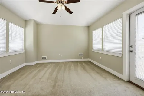 76 17th Street Atlantic Beach FL 32233