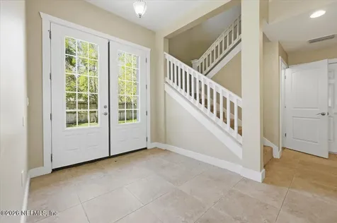 76 17th Street Atlantic Beach FL 32233