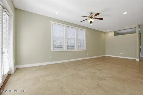 76 17th Street Atlantic Beach FL 32233