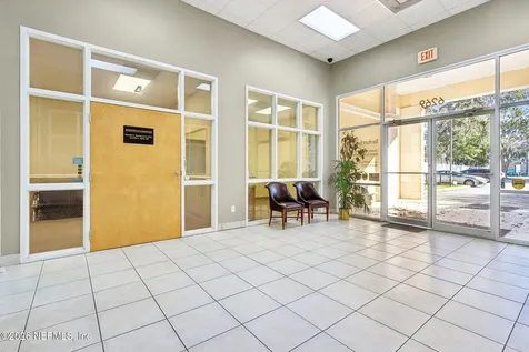 6269 Beach Boulevard Jacksonville FL 32216