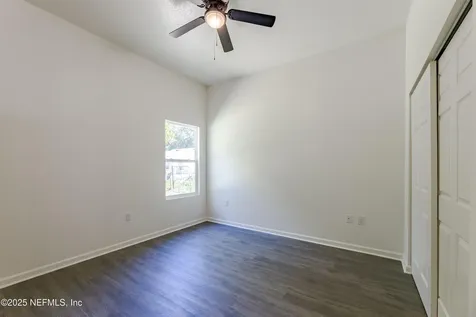 8119 Siskin Avenue Jacksonville FL 32219
