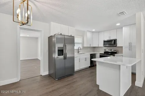 6647 Manhattan Drive Jacksonville FL 32219