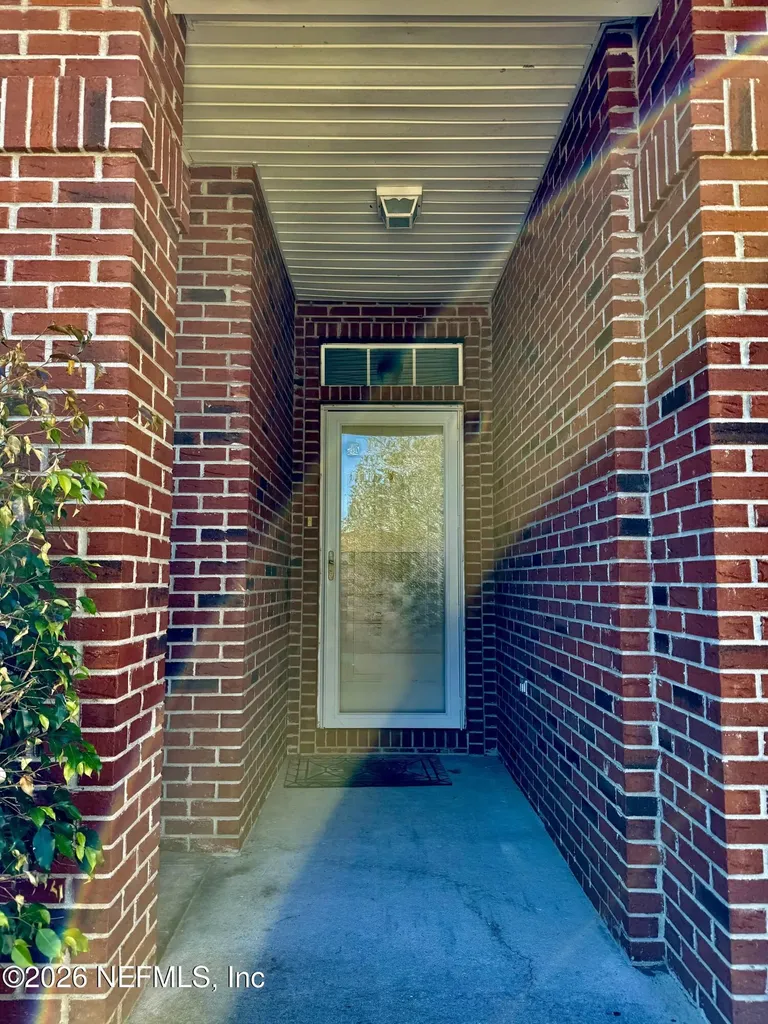 992 Hyannis Port Drive Jacksonville FL 32225