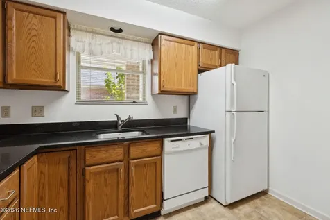 4580 Middleton Park Circle E Jacksonville FL 32224