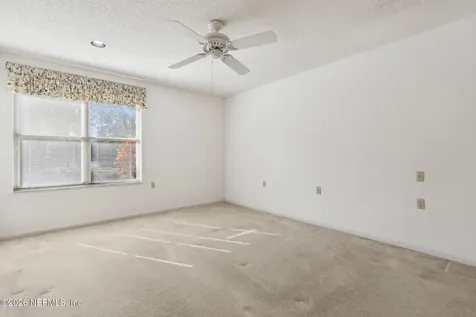 4580 Middleton Park Circle E Jacksonville FL 32224