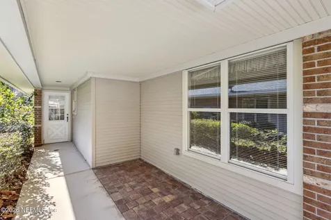 4580 Middleton Park Circle E Jacksonville FL 32224