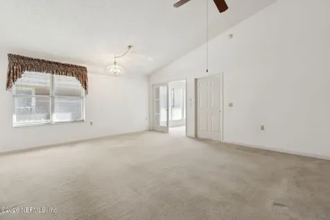 4580 Middleton Park Circle E Jacksonville FL 32224