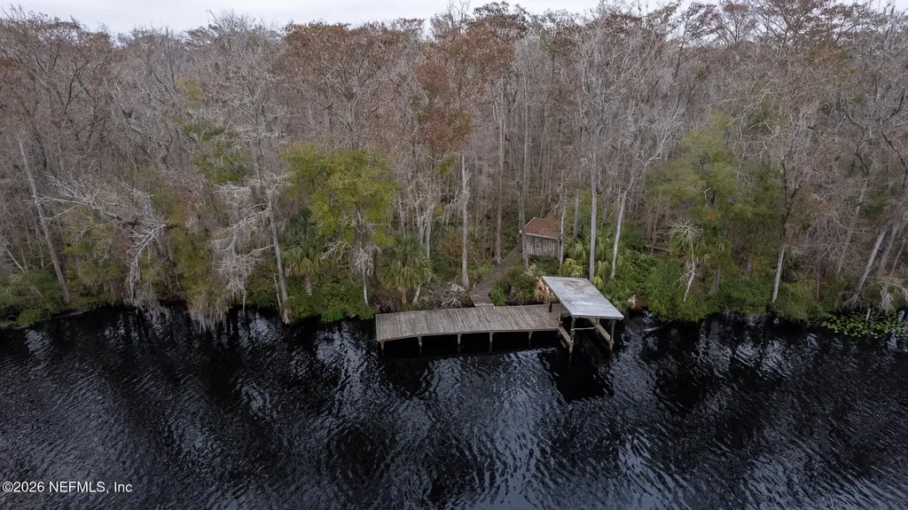 155 Fran Lane Satsuma FL 32189