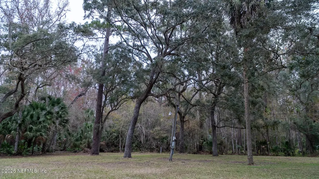 155 Fran Lane Satsuma FL 32189