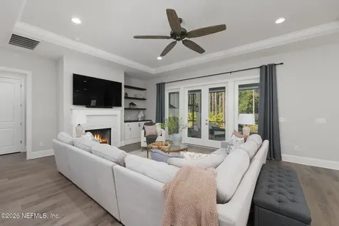 146 Woodbay Court St. Johns FL 32259