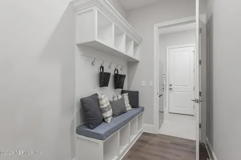 146 Woodbay Court St. Johns FL 32259