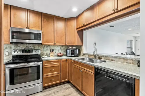5615 San Juan Avenue Jacksonville FL 32210