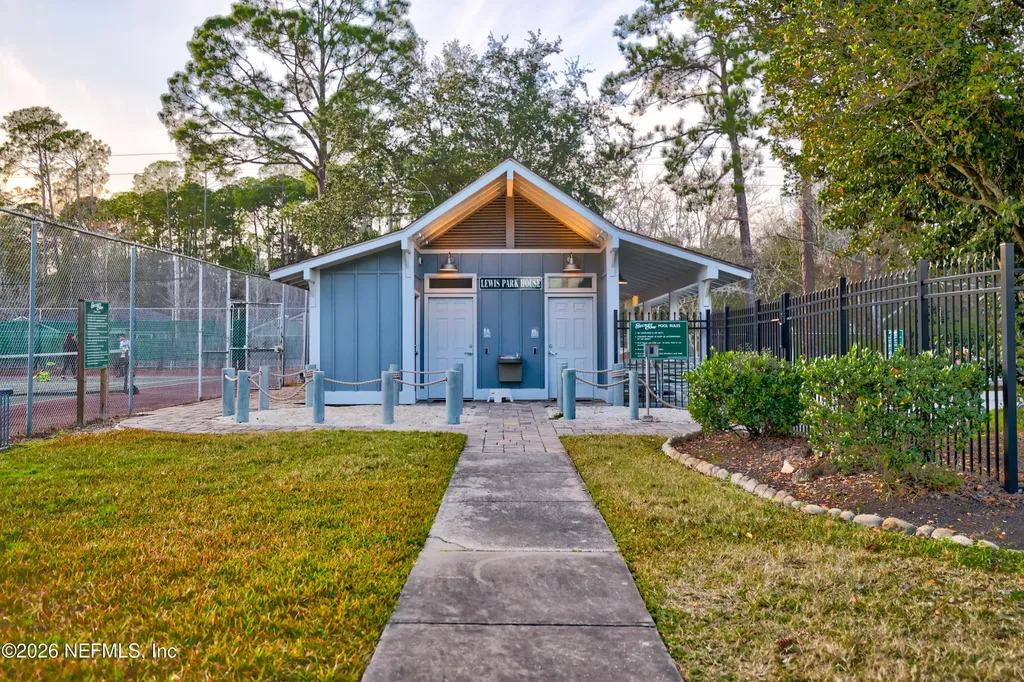 3507 Hidden Lake Drive W Jacksonville FL 32216
