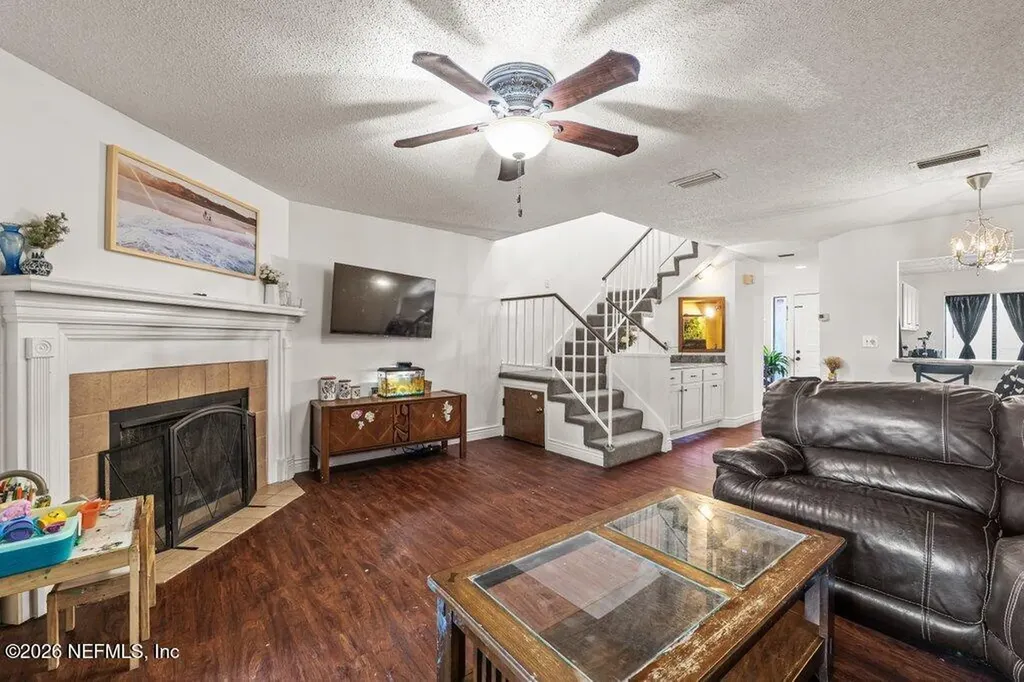 7701 Baymeadows Circle W Jacksonville FL 32256