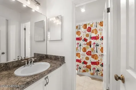 7701 Baymeadows Circle W Jacksonville FL 32256