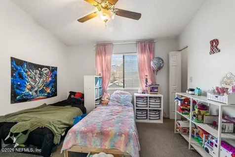 7701 Baymeadows Circle W Jacksonville FL 32256