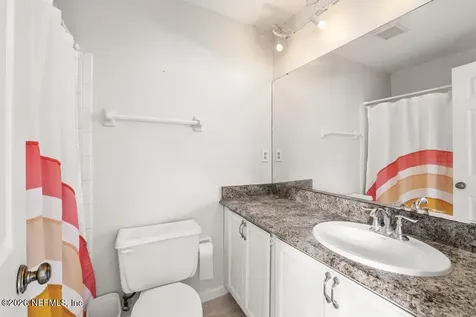 7701 Baymeadows Circle W Jacksonville FL 32256