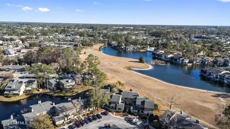 7701 Baymeadows Circle W Jacksonville FL 32256