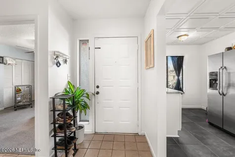 7701 Baymeadows Circle W Jacksonville FL 32256