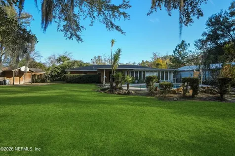 6791 Grace Circle N Jacksonville FL 32205