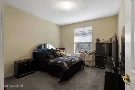 1822 Rising Oaks Drive Jacksonville FL 32223