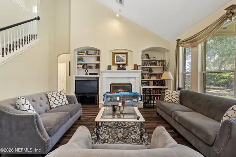 1822 Rising Oaks Drive Jacksonville FL 32223