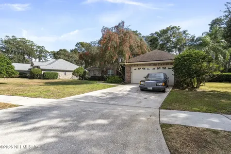 1822 Rising Oaks Drive Jacksonville FL 32223
