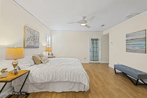1384 San Mateo Avenue Jacksonville FL 32207