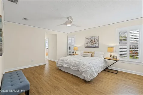 1384 San Mateo Avenue Jacksonville FL 32207