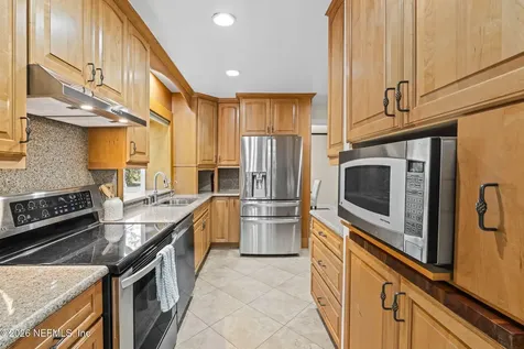 1384 San Mateo Avenue Jacksonville FL 32207