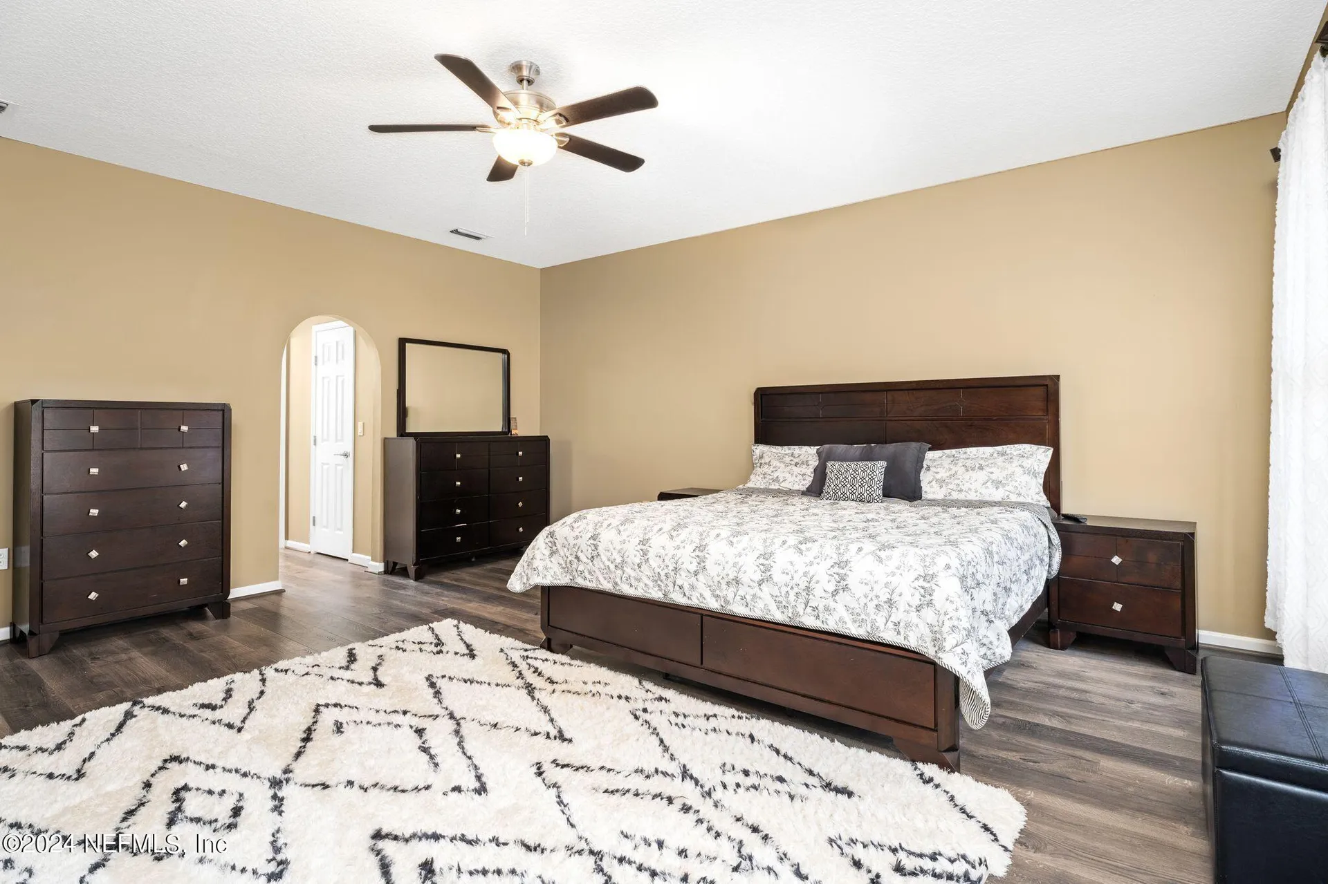 425 Oak Pond Drive Jacksonville FL 32259