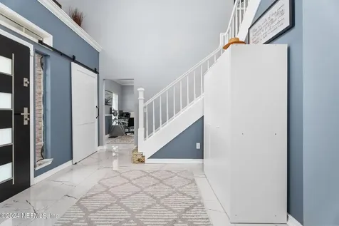 425 Oak Pond Drive Jacksonville FL 32259